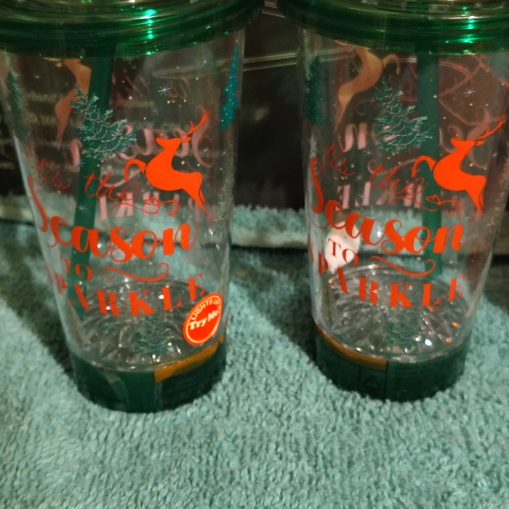 Season Greetings Reindeer Light Up Tumblers with Straws Set